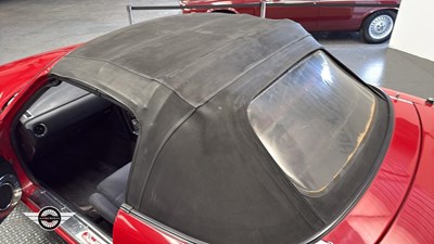 Lot 718 - 1992 MAZDA MX-5