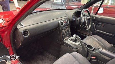 Lot 718 - 1992 MAZDA MX-5