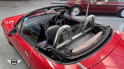 Lot 718 - 1992 MAZDA MX-5