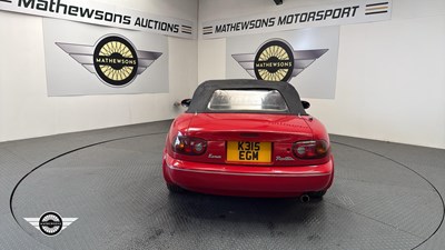Lot 718 - 1992 MAZDA MX-5