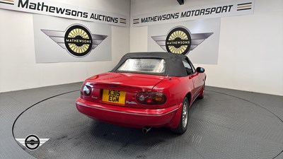 Lot 718 - 1992 MAZDA MX-5