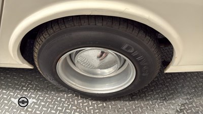 Lot 486 - 1970 FORD CORSAIR D/L