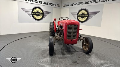 Lot 532 - circa 1960/61 MASSEY FERGUSON 35
