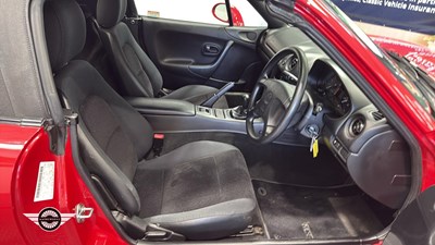 Lot 730 - 1998 MAZDA MX-5