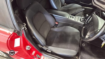 Lot 730 - 1998 MAZDA MX-5