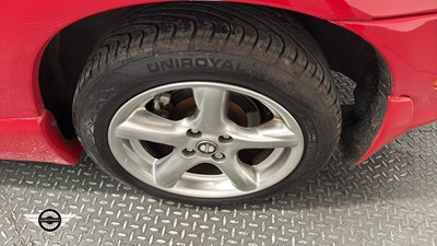 Lot 730 - 1998 MAZDA MX-5