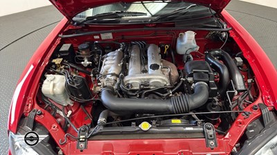 Lot 730 - 1998 MAZDA MX-5