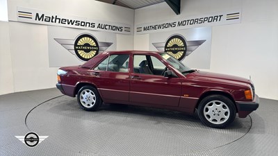 Lot 802 - 1991 MERCEDES 190E AUTO