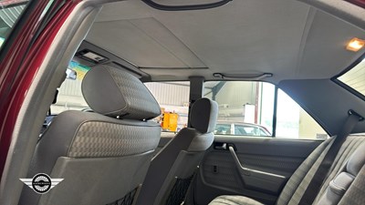 Lot 802 - 1991 MERCEDES 190E AUTO