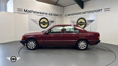 Lot 802 - 1991 MERCEDES 190E AUTO