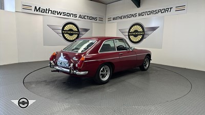 Lot 852 - 1973 MG B GT