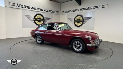 Lot 852 - 1973 MG B GT