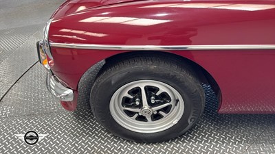 Lot 852 - 1973 MG B GT