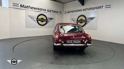 Lot 852 - 1973 MG B GT
