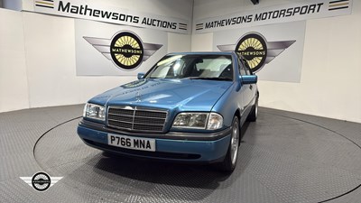 Lot 27 - 1997 MERCEDES C180 ESPRIT AUTO