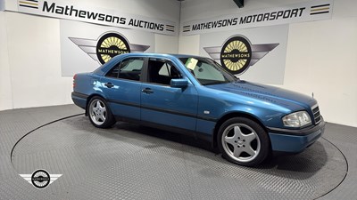 Lot 27 - 1997 MERCEDES C180 ESPRIT AUTO
