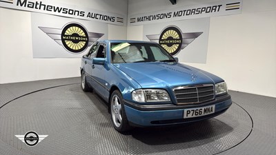 Lot 27 - 1997 MERCEDES C180 ESPRIT AUTO