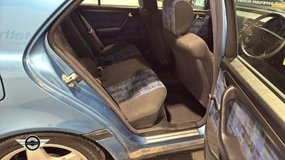 Lot 27 - 1997 MERCEDES C180 ESPRIT AUTO