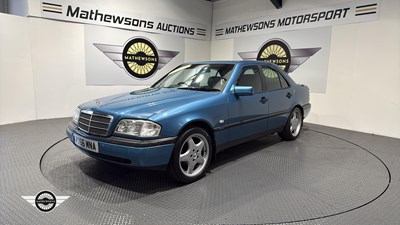 Lot 27 - 1997 MERCEDES C180 ESPRIT AUTO
