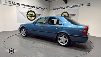 Lot 27 - 1997 MERCEDES C180 ESPRIT AUTO