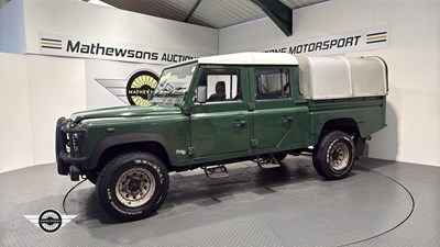 Lot 639 - 2002 LAND ROVER DEFENDER 130 TD5
