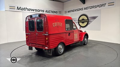 Lot 866 - 1973 CITROEN FOURGONETTE