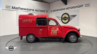 Lot 866 - 1973 CITROEN FOURGONETTE