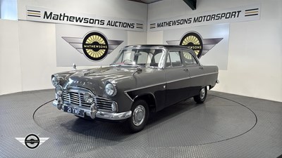 Lot 824 - 1960 FORD ZODIAC