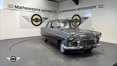 Lot 824 - 1960 FORD ZODIAC