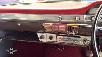 Lot 824 - 1960 FORD ZODIAC