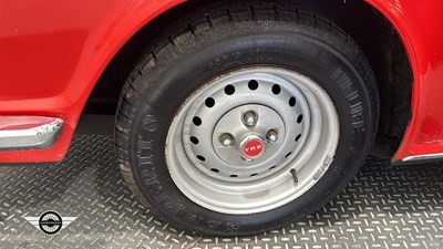 Lot 792 - 1974 TRIUMPH TR6