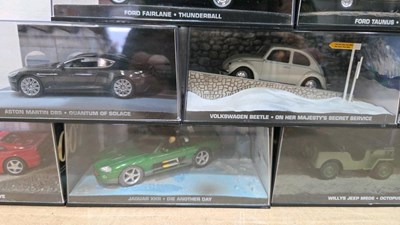 Lot 155 - BOX OF 24 JAMES BOND SCALE MODELS