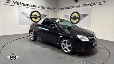 Lot 670 - 2007 VAUXHALL TIGRA EXCLUSIV
