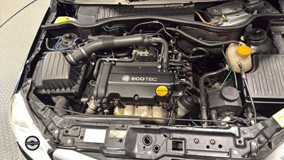 Lot 670 - 2007 VAUXHALL TIGRA EXCLUSIV