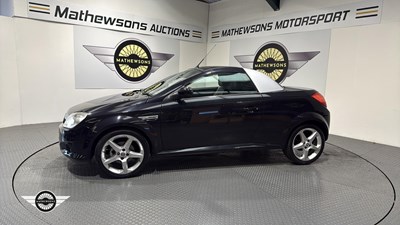Lot 670 - 2007 VAUXHALL TIGRA EXCLUSIV