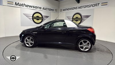 Lot 670 - 2007 VAUXHALL TIGRA EXCLUSIV