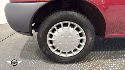 Lot 724 - 1996 FORD FIESTA ENCORE