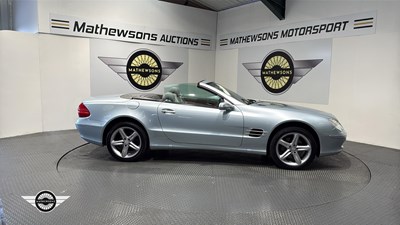 Lot 816 - 2005 MERCEDES SL500 AUTO