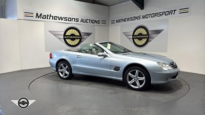 Lot 816 - 2005 MERCEDES SL500 AUTO
