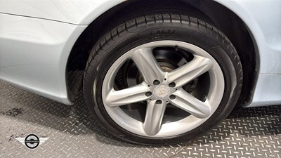 Lot 816 - 2005 MERCEDES SL500 AUTO