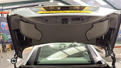 Lot 816 - 2005 MERCEDES SL500 AUTO