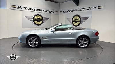 Lot 816 - 2005 MERCEDES SL500 AUTO