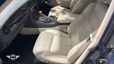 Lot 147 - 1998 JAGUAR XJ SPORT V8 AUTO