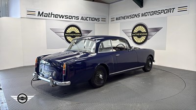 Lot 712 - 1963 ALVIS TD21