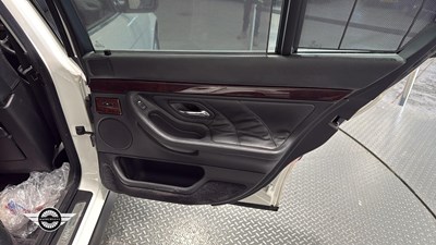 Lot 734 - 1996 BMW 750I AUTO