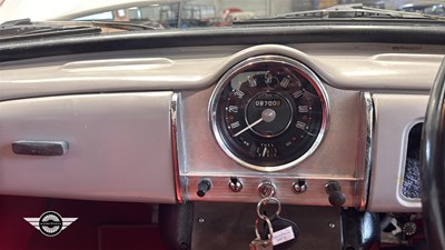Lot 840 - 1966 MORRIS MINOR 1000