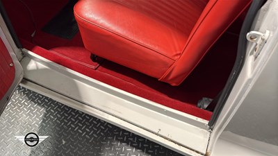 Lot 840 - 1966 MORRIS MINOR 1000