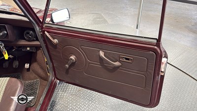Lot 249 - 1987 AUSTIN MINI 1000 CITY E