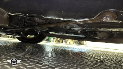 Lot 101 - 1996 MERCEDES SL280 AUTO