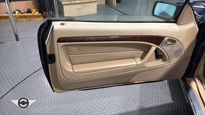 Lot 101 - 1996 MERCEDES SL280 AUTO